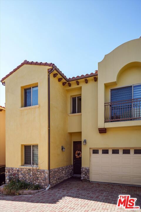 A home in Tujunga