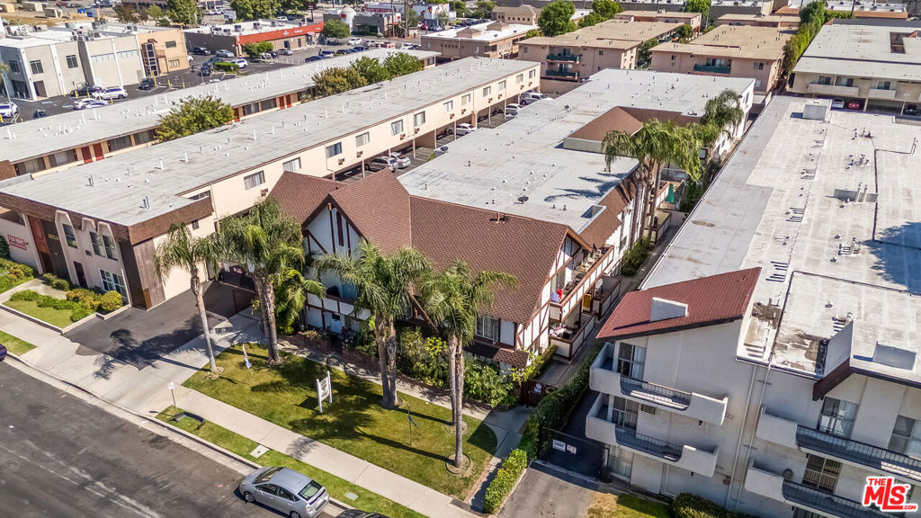 Properties 2 18540 Prairie Street