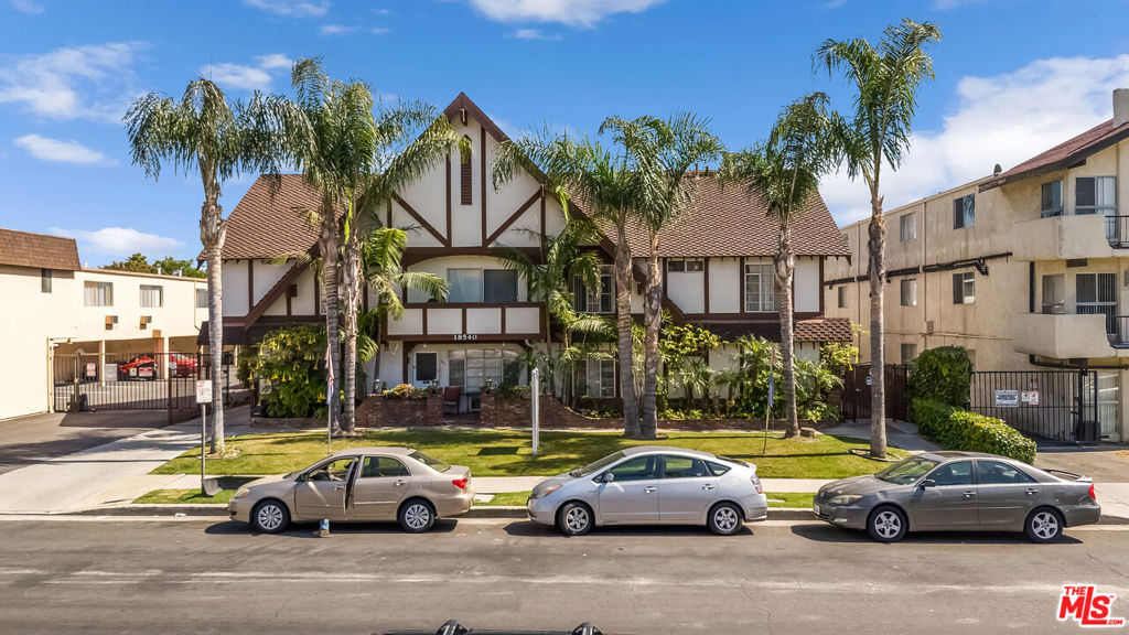 Properties 3 18540 Prairie Street