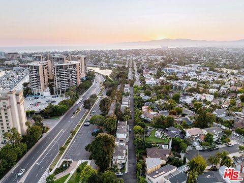 A home in Marina Del Rey