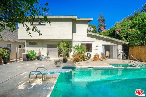 A home in Studio City