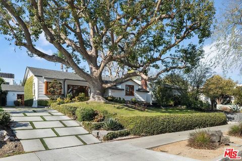 A home in North Hollywood