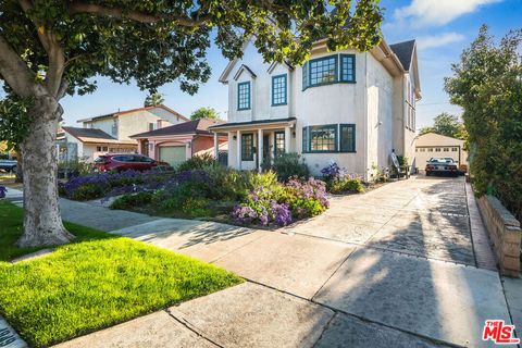 A home in Toluca Lake