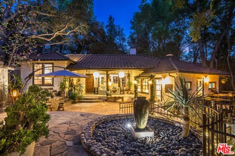A home in Studio City