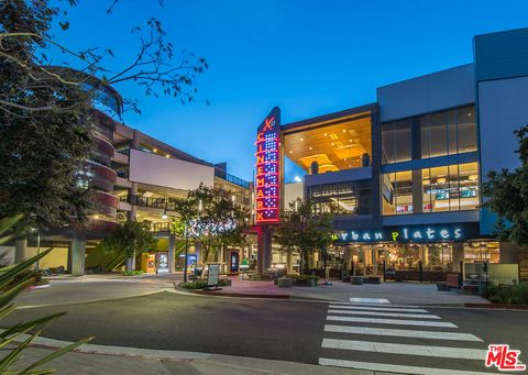 A home in Playa Vista