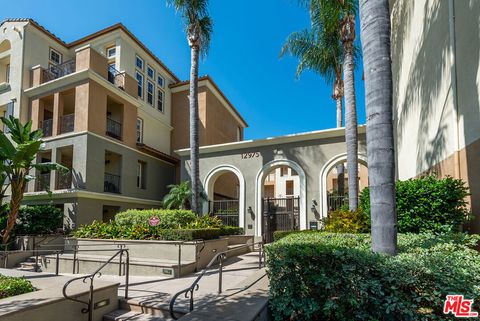 A home in Playa Vista