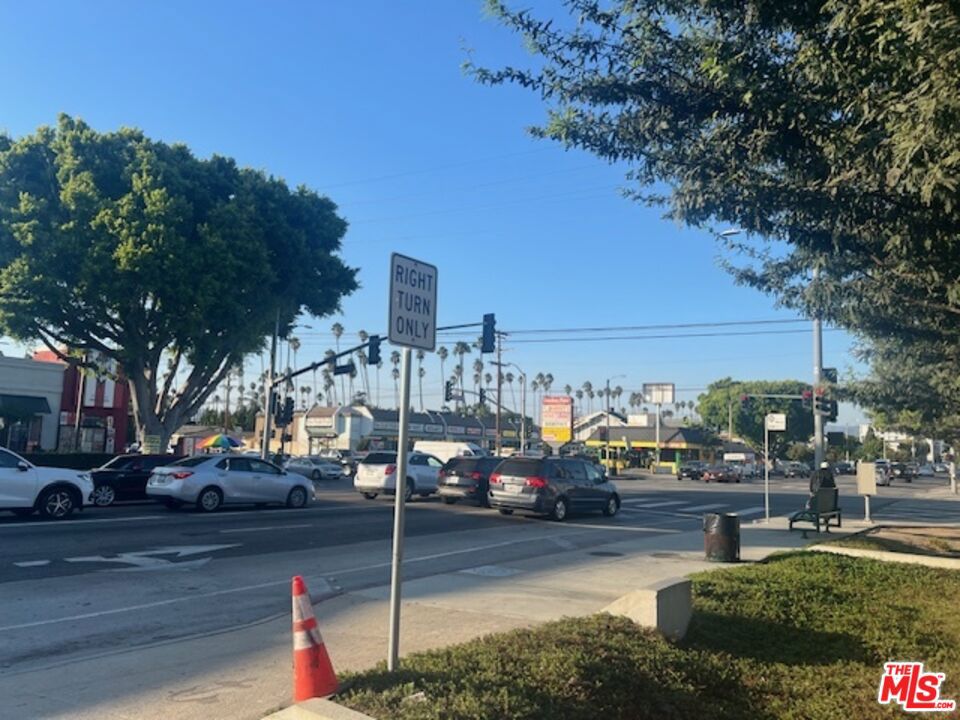 1618 Crenshaw Boulevard