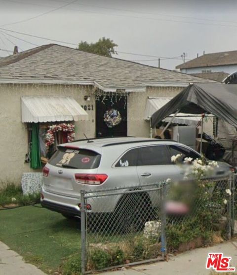 A home in Compton