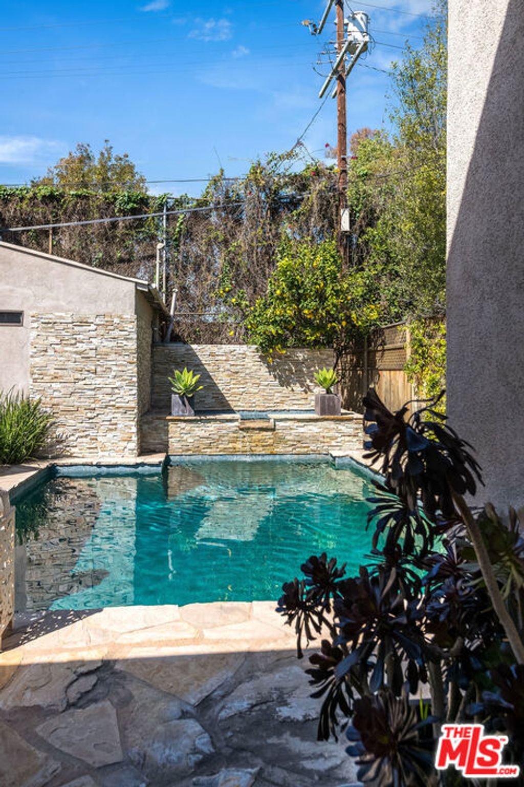 listing image 36