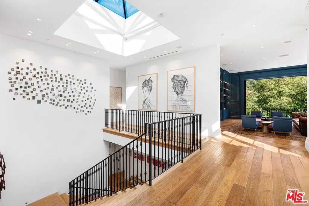 Studio City, California 91604, United States, 6 Bedrooms Bedrooms, ,8 BathroomsBathrooms,Residential,Active,14507