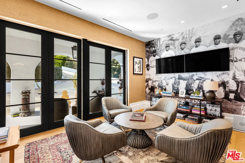 Studio City, California 91604, United States, 6 Bedrooms Bedrooms, ,8 BathroomsBathrooms,Residential,Active,14507