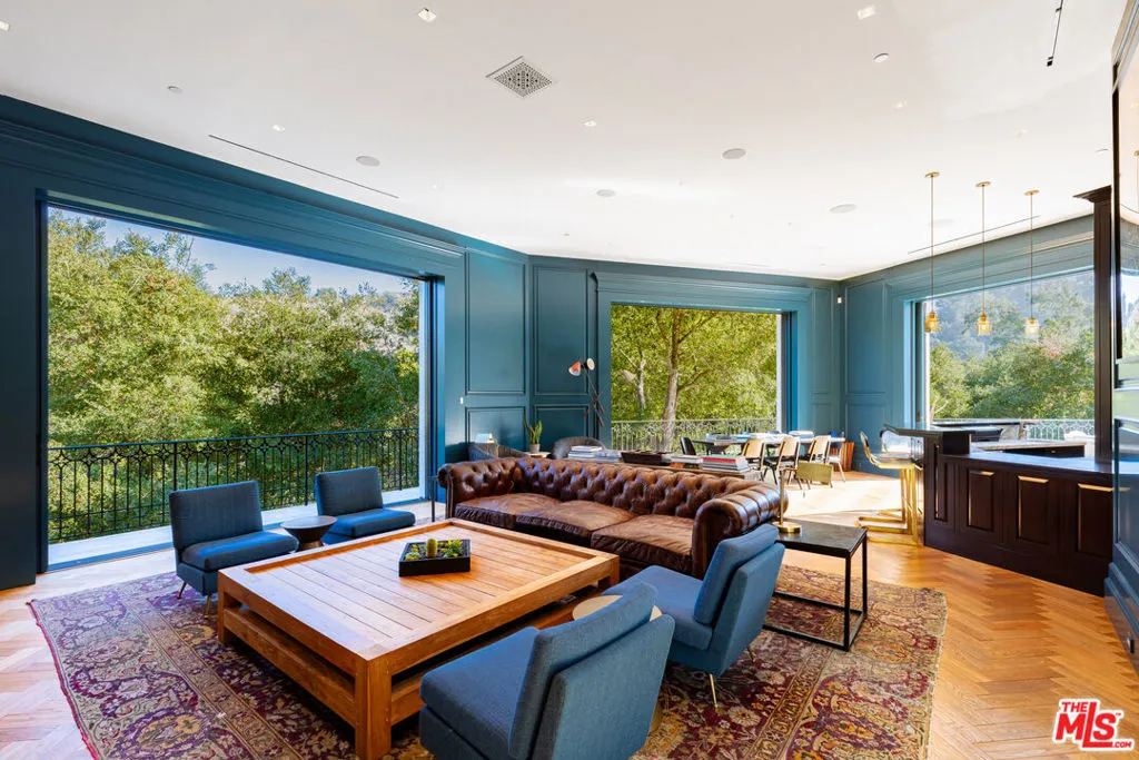 Studio City, California 91604, United States, 6 Bedrooms Bedrooms, ,8 BathroomsBathrooms,Residential,Active,14507