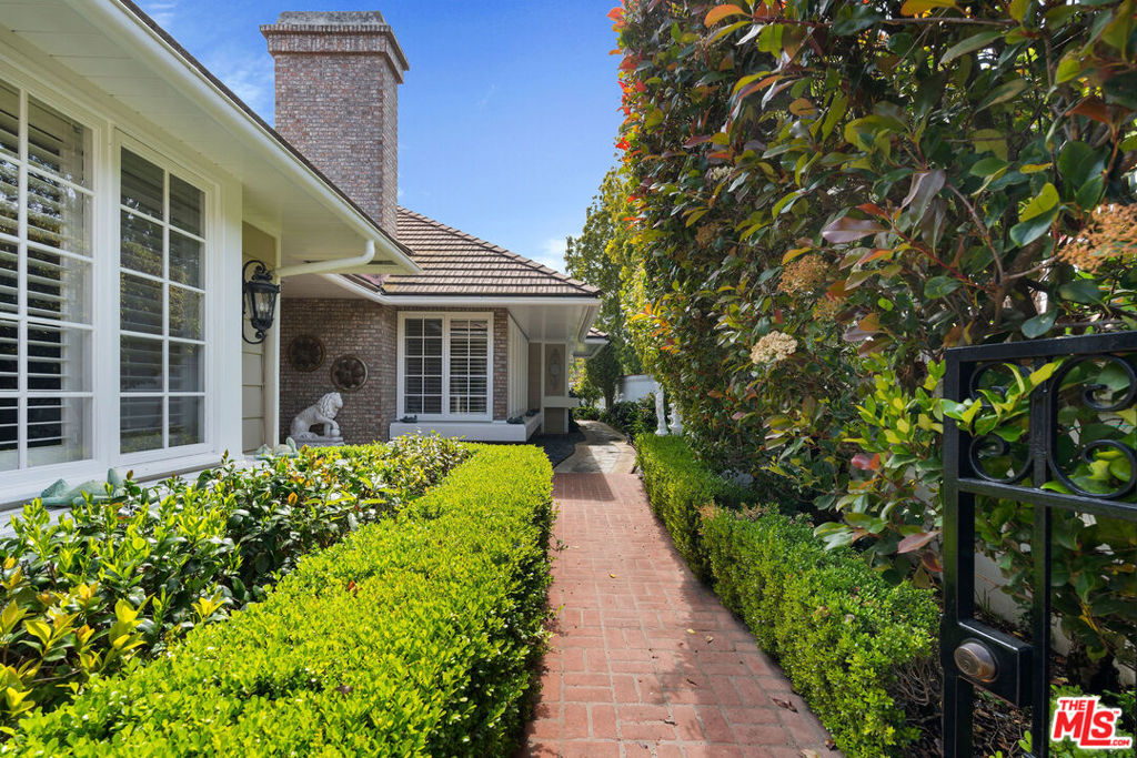 Properties 1 2115 Stoney Hill Road