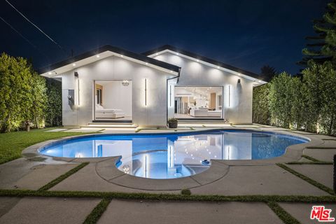 A home in North Hollywood