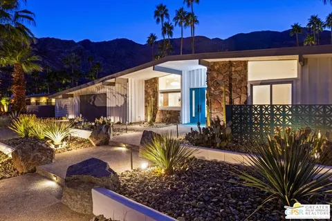 823 N Topaz Circle, Palm Springs, CA 92262 - MLS#: 25509119PS