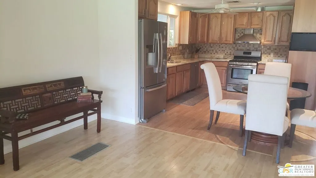 Cathedral City, California 92234, United States, 3 Bedrooms Bedrooms, ,2 BathroomsBathrooms,Residential,Active,23565