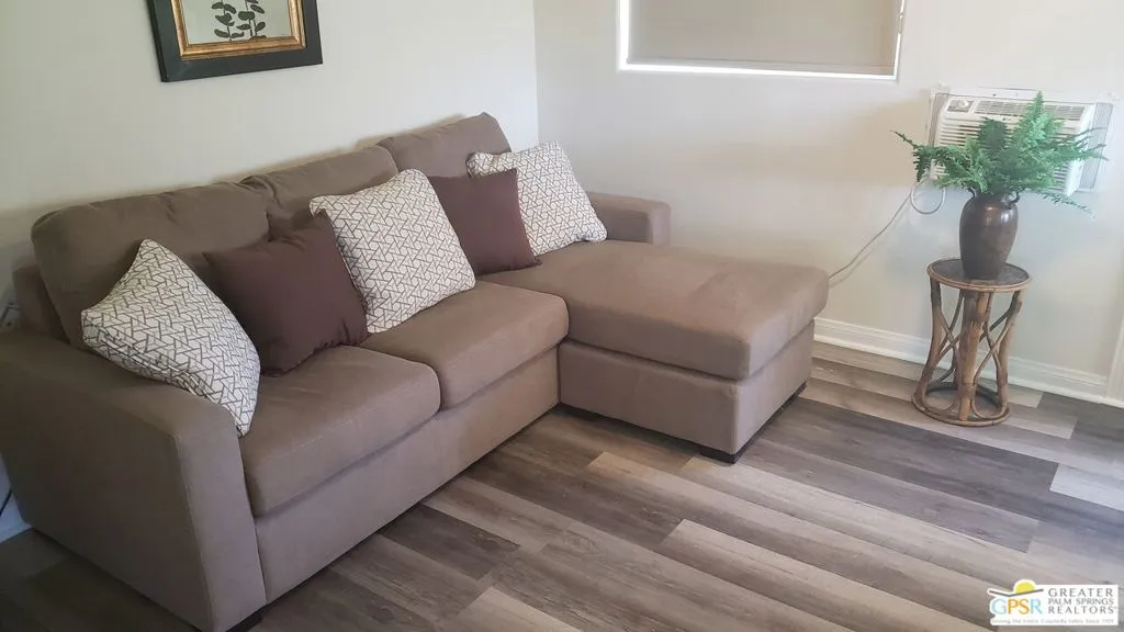 Cathedral City, California 92234, United States, 3 Bedrooms Bedrooms, ,2 BathroomsBathrooms,Residential,Active,23565