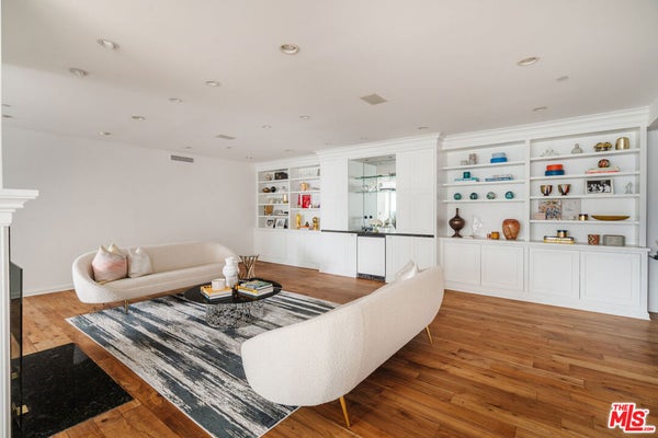 10375 WILSHIRE BLVD APT 11H, LOS ANGELES, CA 90024 - Image 43a72c97a8ebda1b9c377ccbd85e2fe9/4057595218