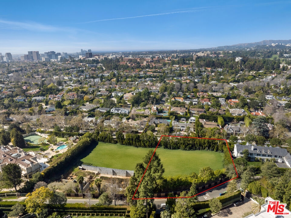 Properties 2 333 S Mapleton Drive