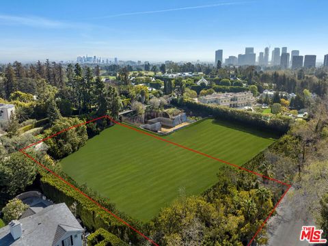 333 S Mapleton Drive Los Angeles CA 90024