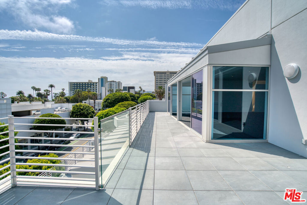 Properties 1 1217 2nd Street