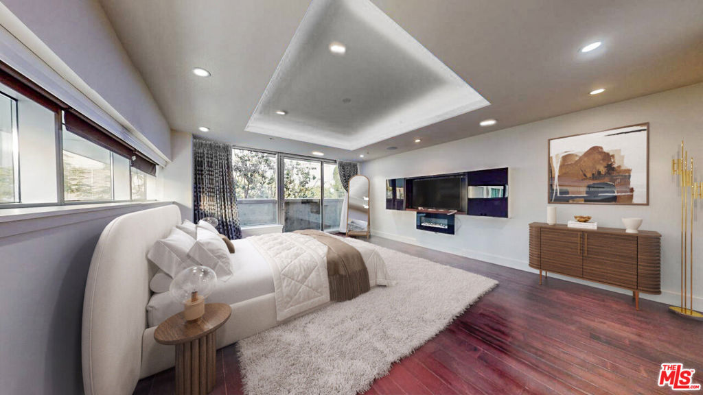 Properties 3 1155 S Grand Avenue 105