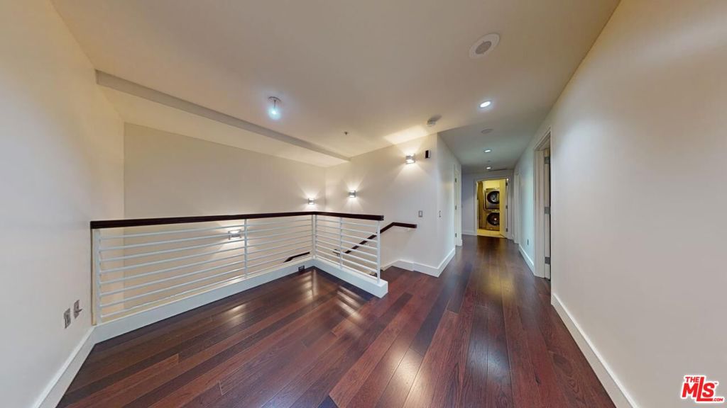 Properties 2 1155 S Grand Avenue 105