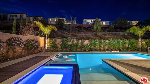 A home in Porter Ranch