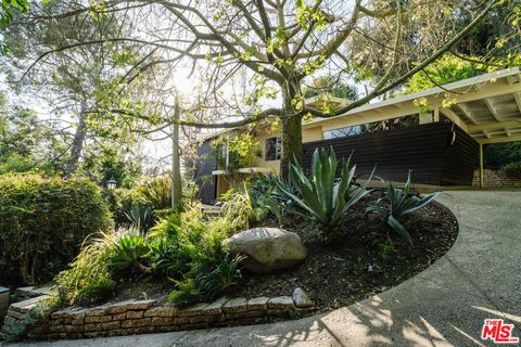 1984 Outpost Circle, Los Angeles, CA 90068 - MLS#: 24376151