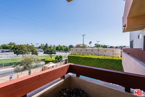 A home in Playa del Rey