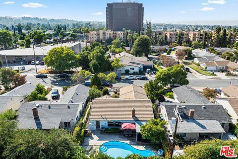 A home in Tarzana