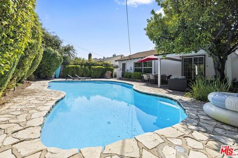 A home in Tarzana