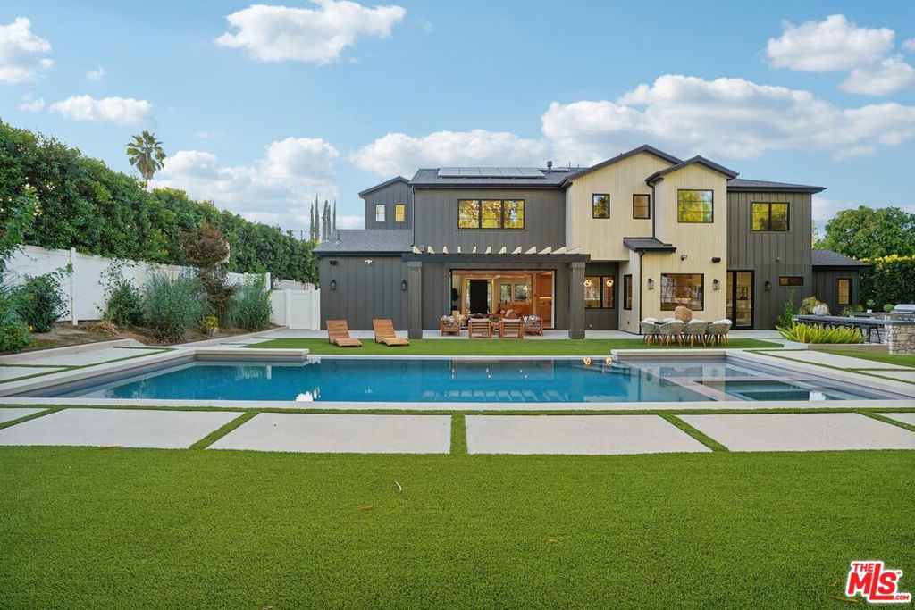 Properties 1 5124 Calvin Avenue