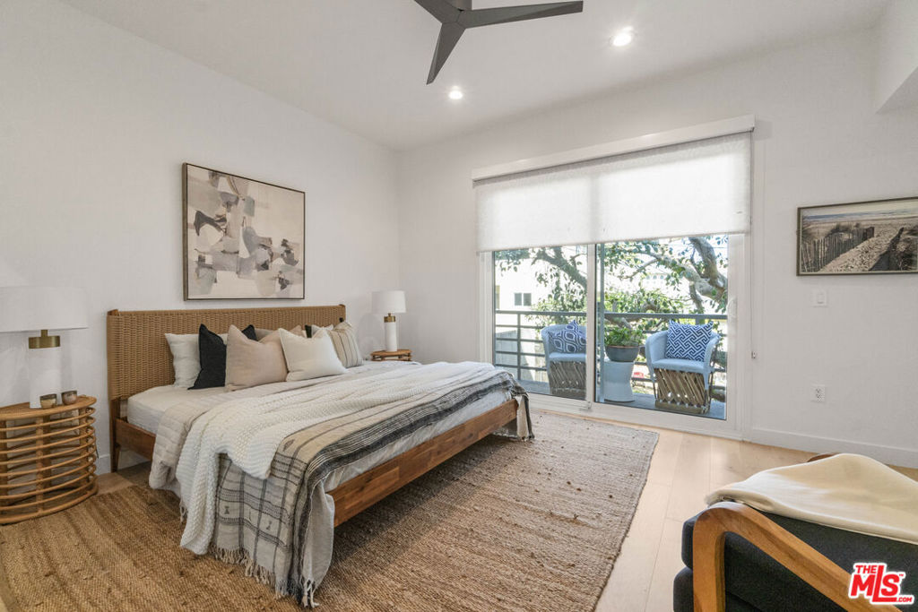 Properties 4 11949 Goshen Avenue 103
