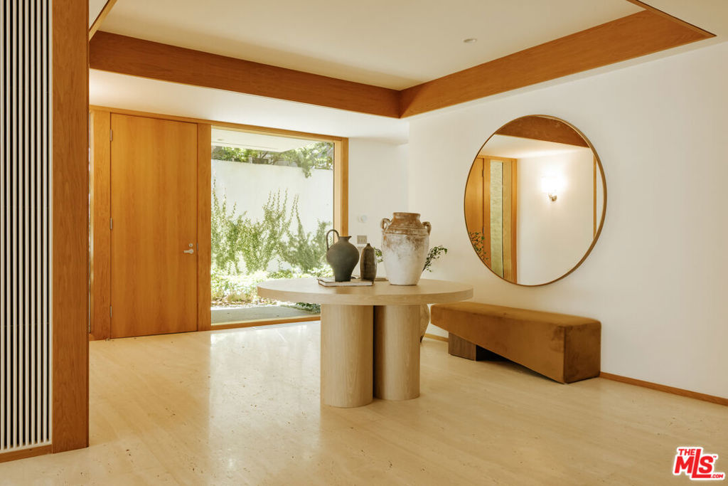 Properties 2 622 24th Street