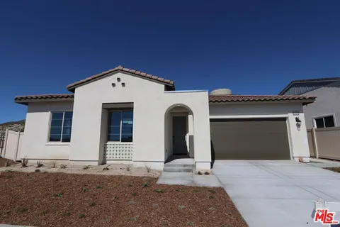 MLS: 25539993