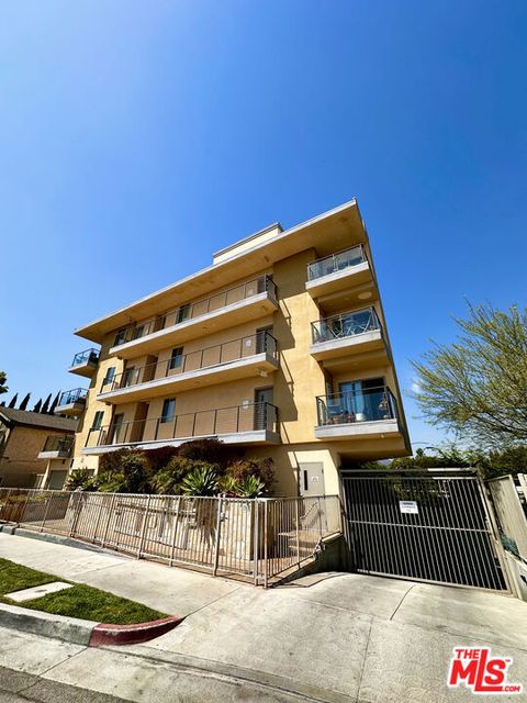 5531 La Mirada Avenue Los Angeles CA 90038