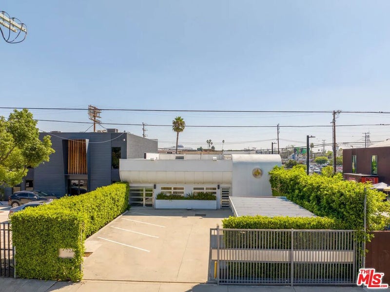 726 N Cahuenga Boulevard
