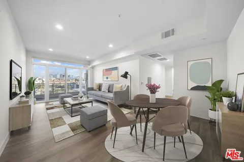 MLS: 25510051