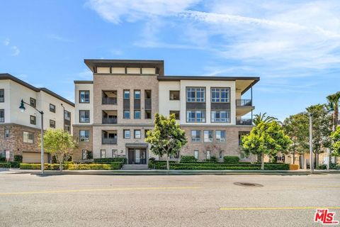 5837 Village Drive 5 Los Angeles CA 90094