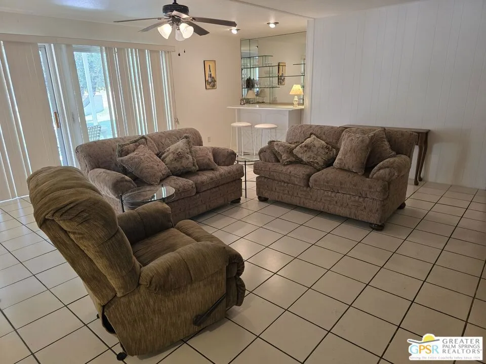 Cathedral City, California 92234, United States, 2 Bedrooms Bedrooms, ,2 BathroomsBathrooms,Residential,Pending,137784