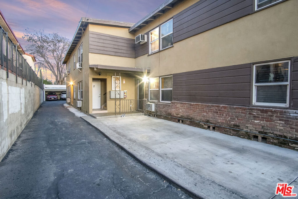 Properties 1 7260 Canby Avenue