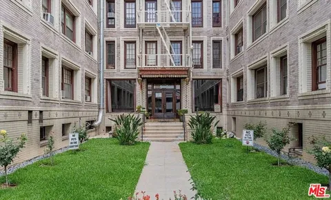 MLS: 24473095