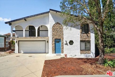 A home in Calabasas