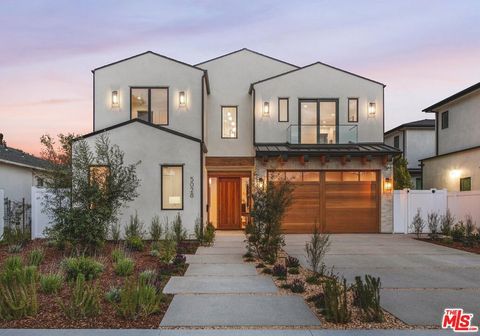 A home in Sherman Oaks