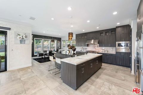 A home in Porter Ranch