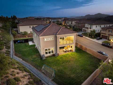 A home in Porter Ranch