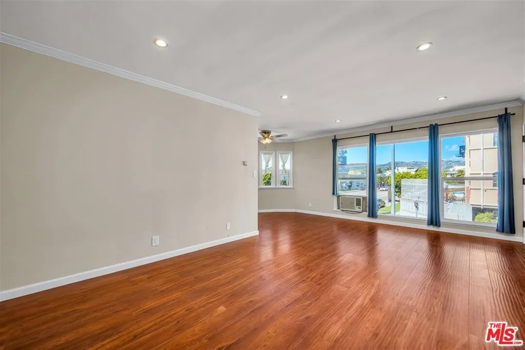 Los Angeles, California 90035, United States, 1 Bedroom Bedrooms, ,1 BathroomBathrooms,Residential,Active,85546