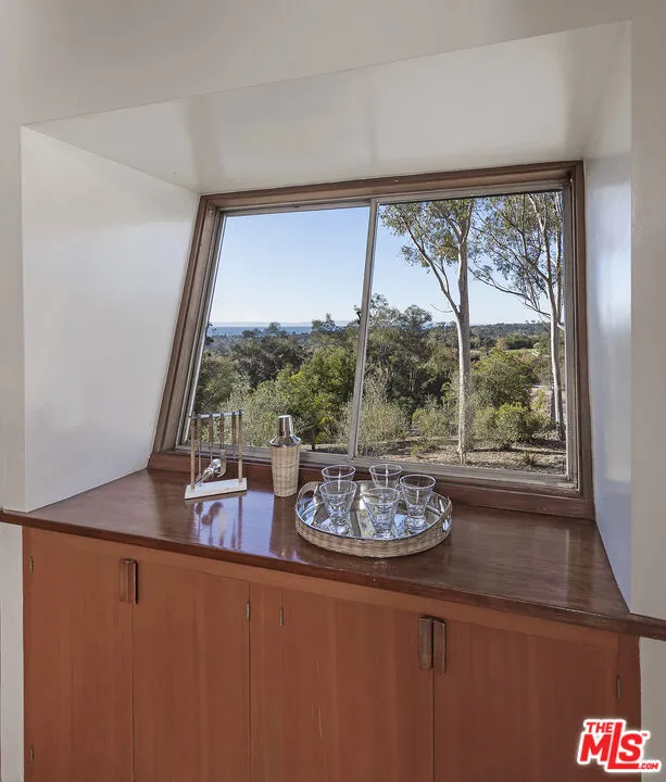 Santa Barbara, California 93108, United States, 2 Bedrooms Bedrooms, ,2 BathroomsBathrooms,Residential,Active,125461