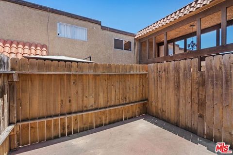 A home in Inglewood